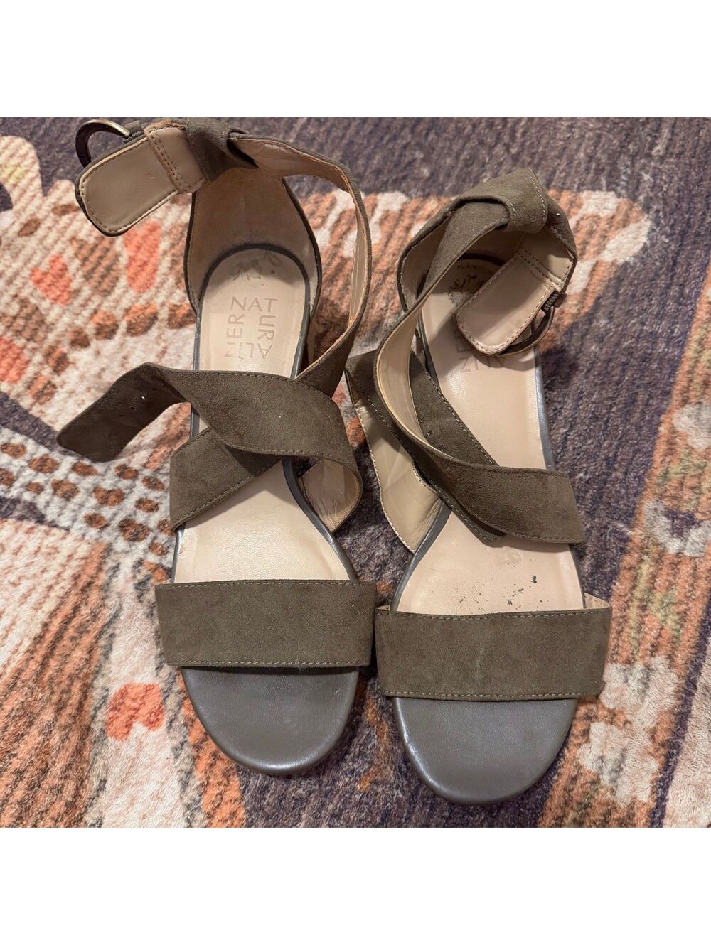 Naturalizer Olive Green Suede Strappy Block Heel Sandals - Open Toe Size 8